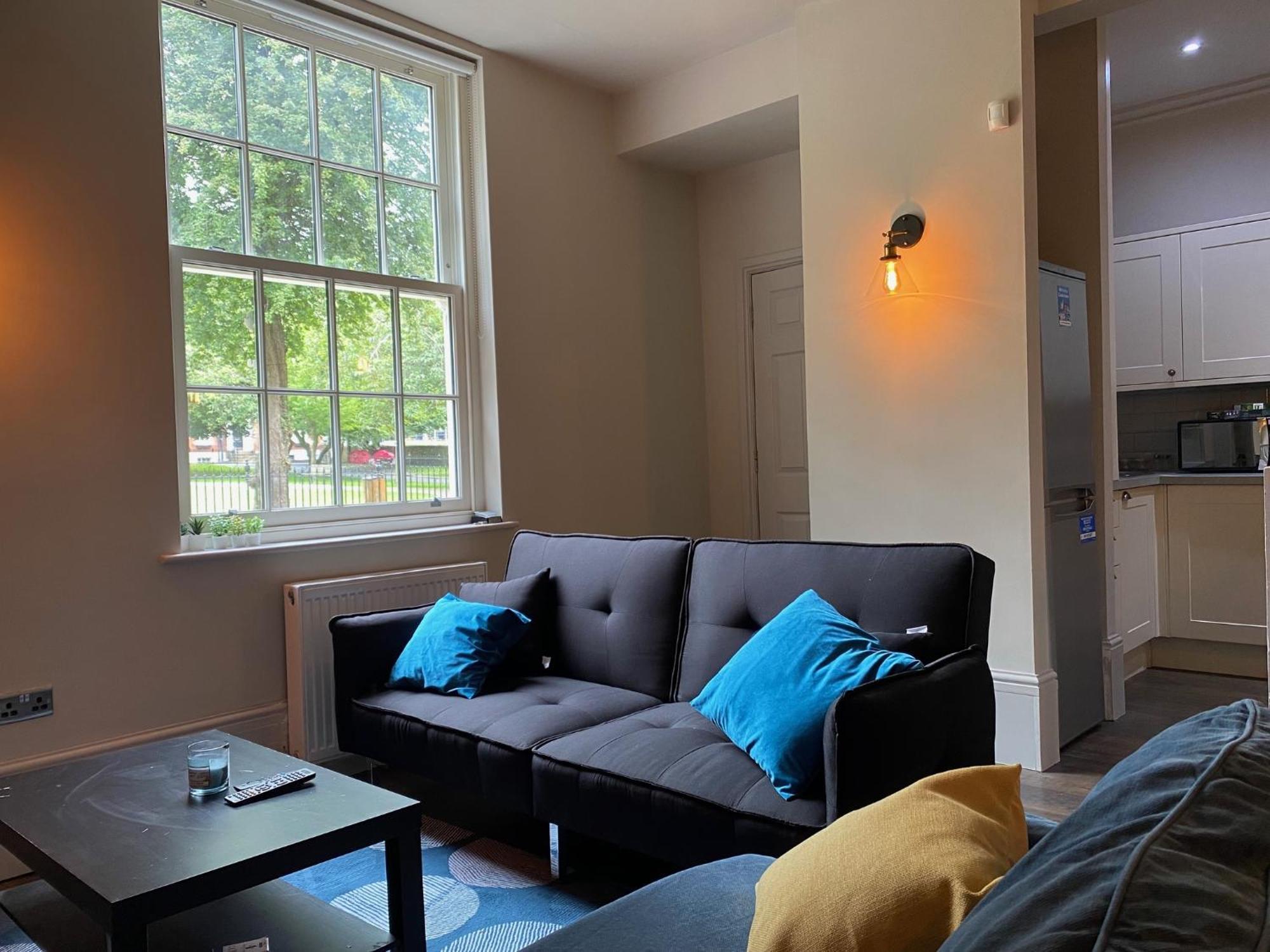 Stunning King Suite Apartment In The Heart Of Leeds City Center Exterior photo